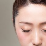 【美容家監修】顔のテカリの原因と抑えるための防止対策